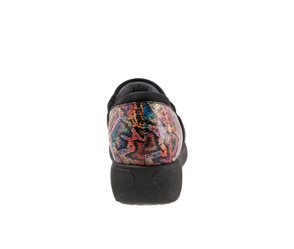 Softwalk Women's Meredith Sport Clog - Size: 11, Snake Multi Leather