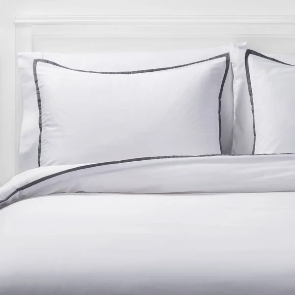Threshold Signature Open Box Full/Queen Hotel Border Frame Comforter & Sham Set White/Gray - Threshold Signat