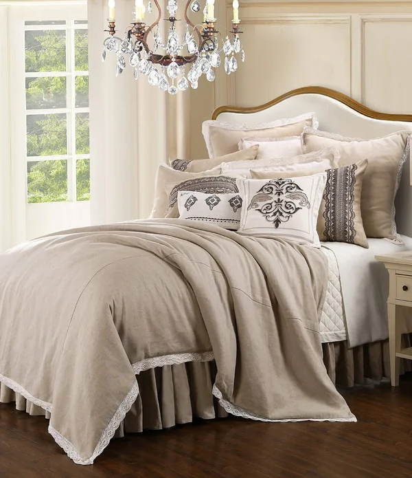 HiEnd Accents 4-Piece Charlotte Comforter Set - King