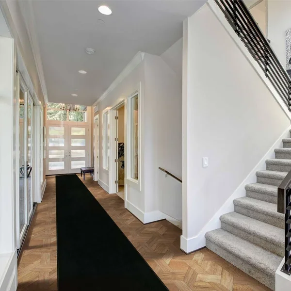 runrug USA Plain Black Hallway Carpet Rug Runner Length: 7 foot, Width
