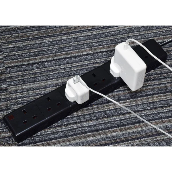 6-Gang Trailing Socket - Black