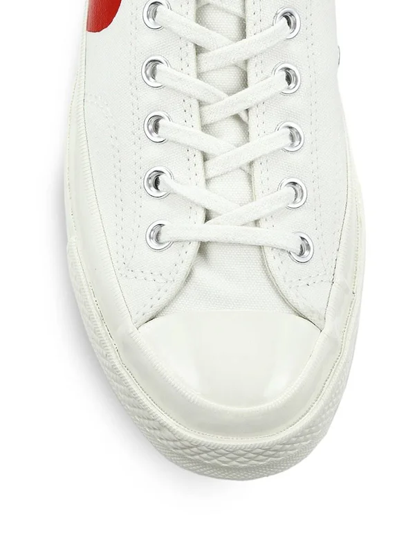 Comme des Gar鏾ns Play Women's Peek-A-Boo Low-top Canvas Sneakers - Black - Size 7