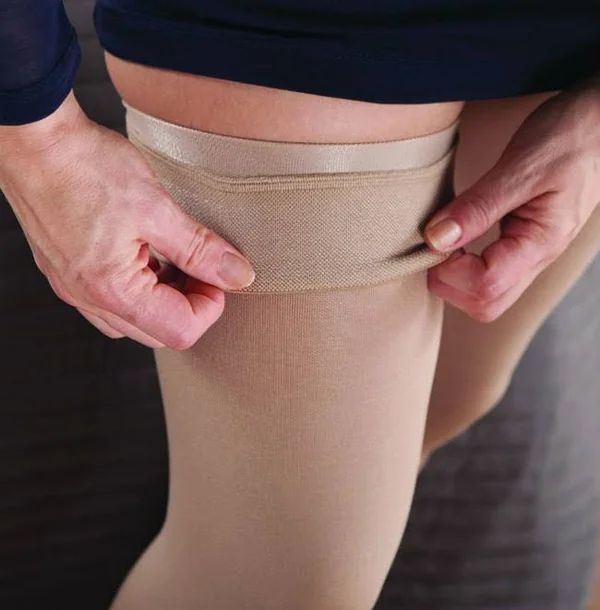 Jobst Opaque Sensitive Thigh 20-30 Closed Toe Natural LG