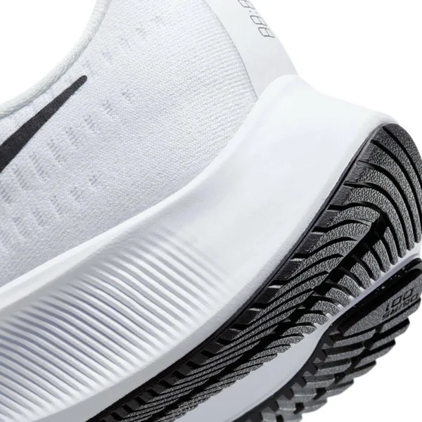 Nike Men's Air Zoom Pegasus 37 Running Shoes - White