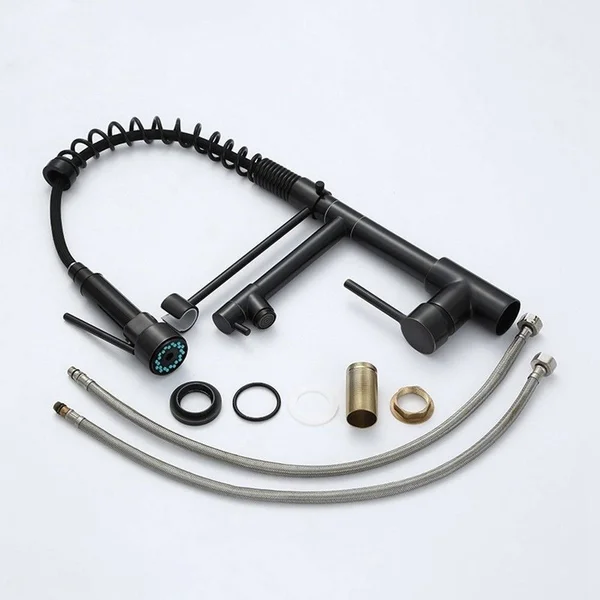 Single-Handle Pull-Down Sprayer Kitchen Faucet in Matte Black