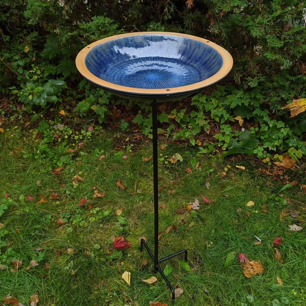 Radial Bird Bath - Post Style Autumn Red