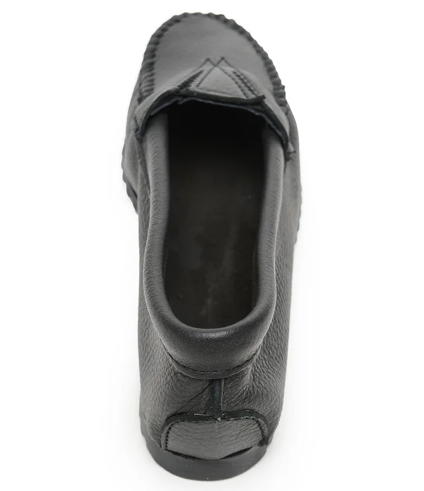 Minnetonka Deerskin Gore Front Flat - Women's - Black