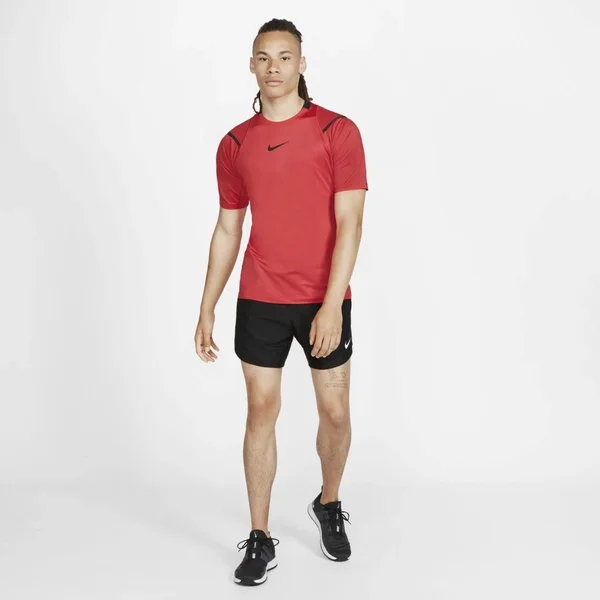 Nike Pro Aeroadapt Men's Short-Sleeve Top in Red, Size: Medium, BV5510-631